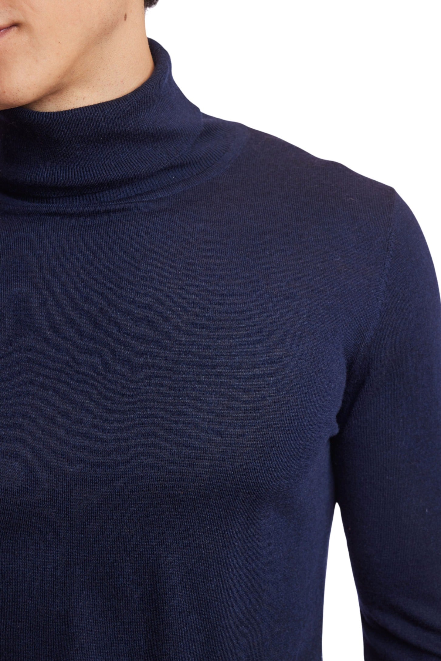 Luxe Fine Gauge Turtleneck - Navy